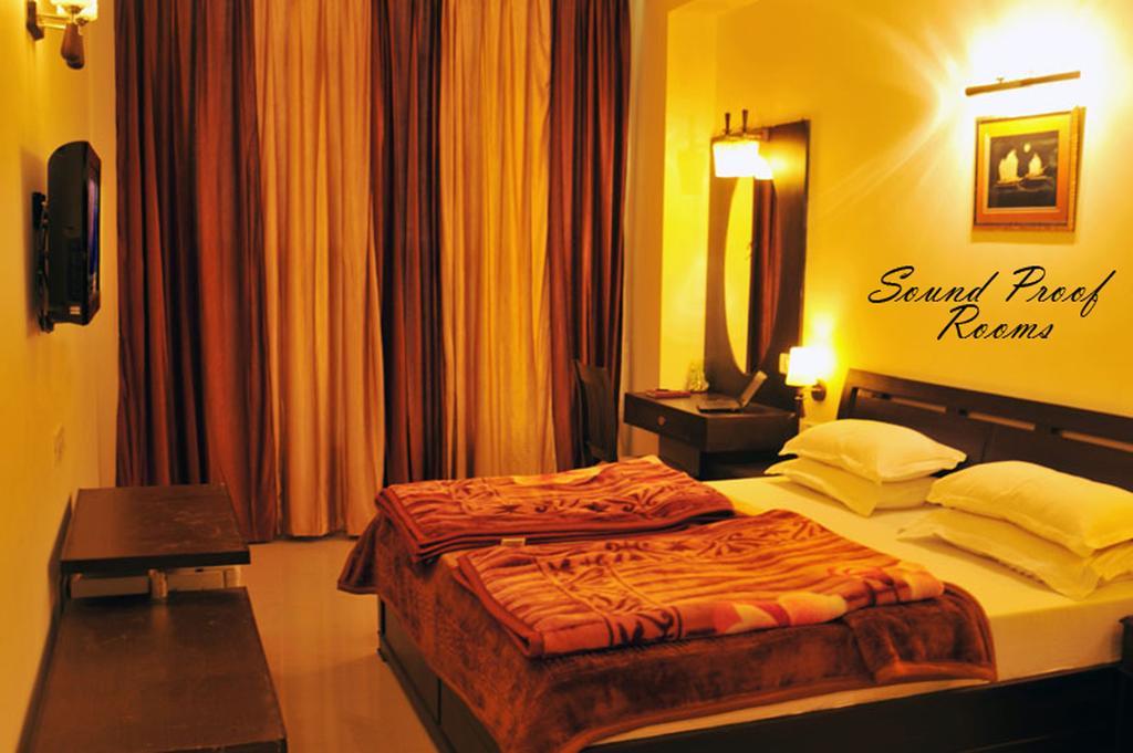 Hotel Hong Kong Inn Amritsar Exteriér fotografie